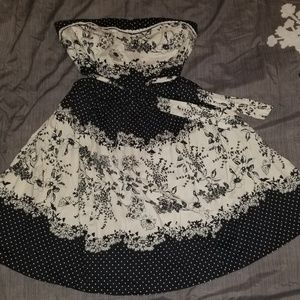 Strapless Pin Up Swing Sundress